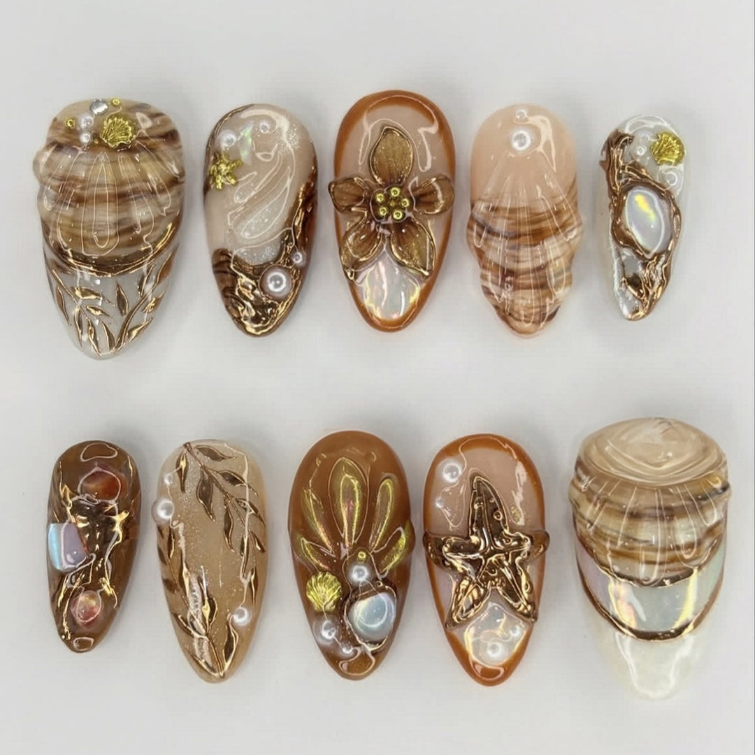 Elegant and Decorated Artificial Nail Set Bowlift