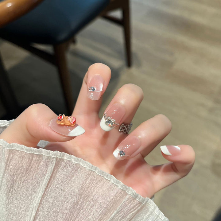 Artistic French Tip Press-On Nails Bowlift