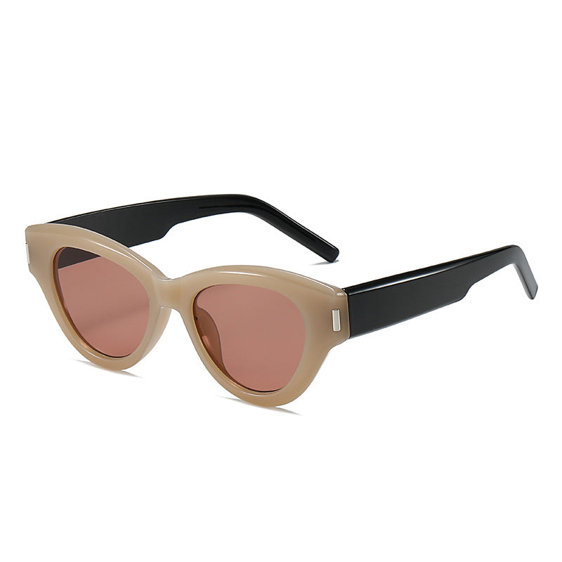 Women's Cat-Eye Sunglasses with High-Quality Plastic Frame Bowlift