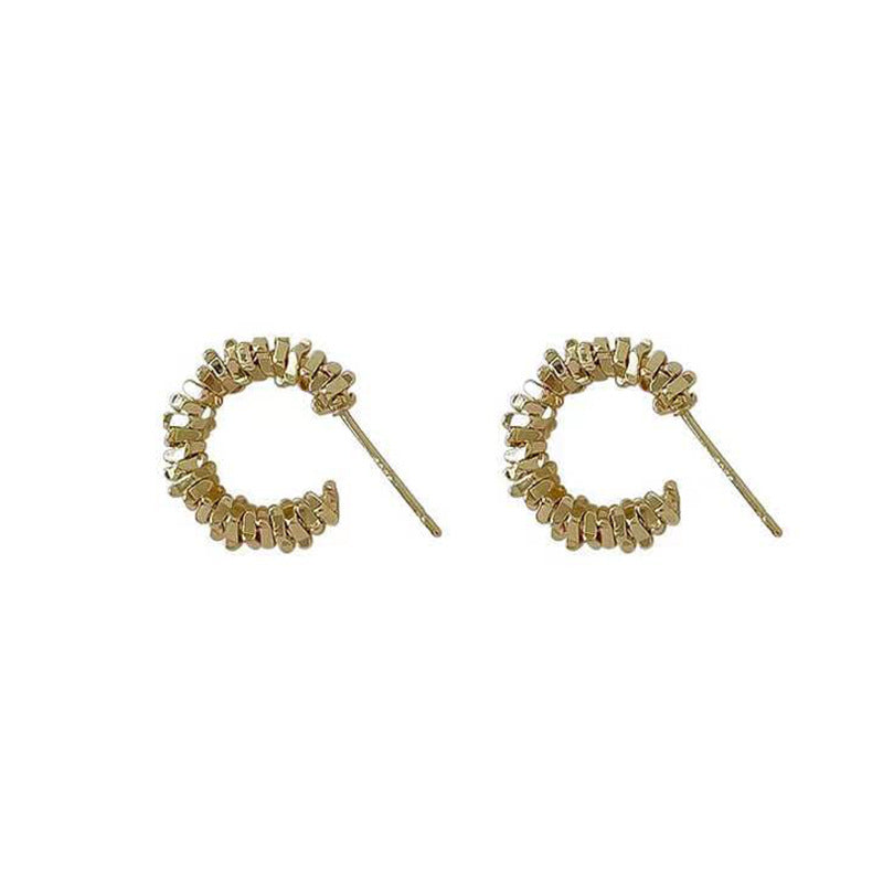 Sparkling hoops with sparkling details Bowlift