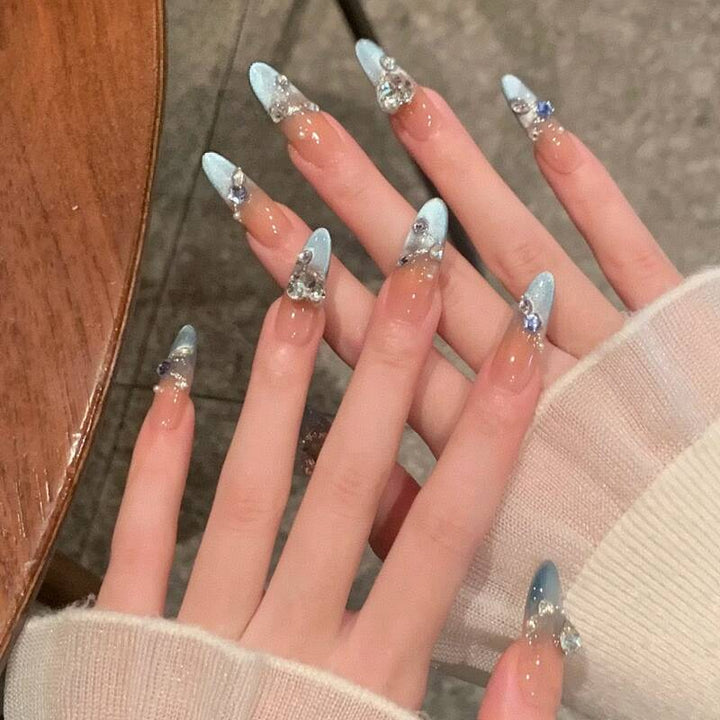 Artistic Ocean-Inspired Press-On Nail Design Bowlift