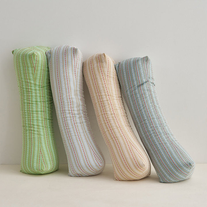 Ergonomic neck roll with stylish striped pattern Bowlift