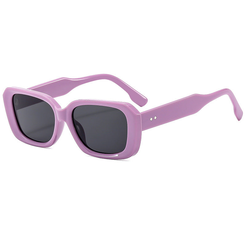Ladies Oversized Sunglasses in Elegant Design Bowlift
