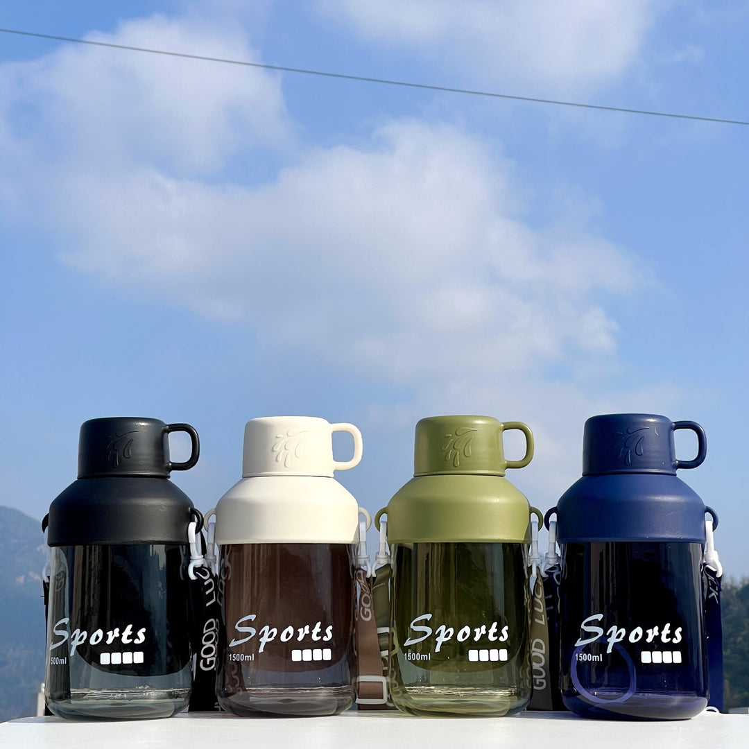 Unisex Large Volume Drinking Bottle with Practical Spout Bowlift