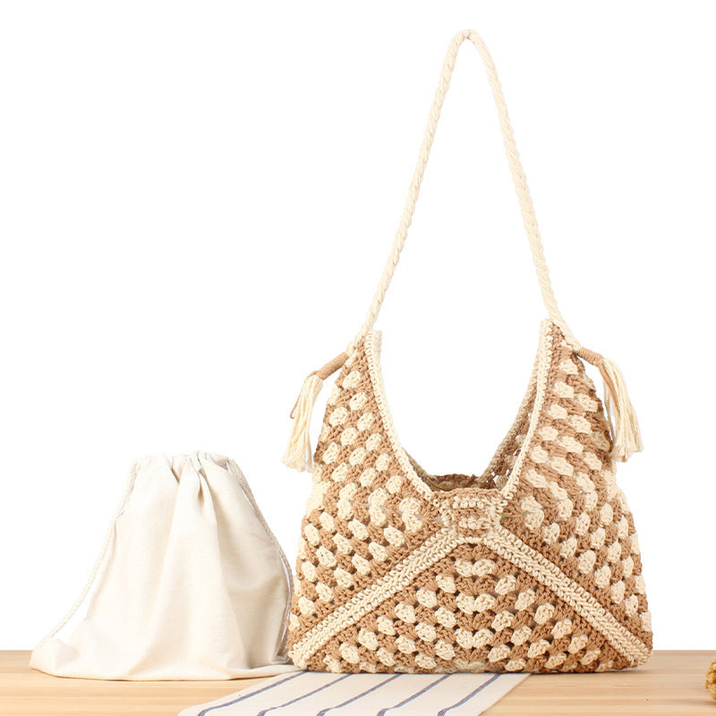 Handbag with artistic macrame design and durable inner bag Bowlift