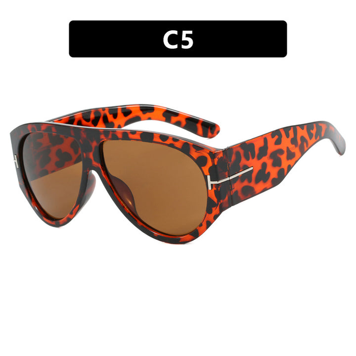 Women's fashionable oversized sunglasses in retro style Bowlift