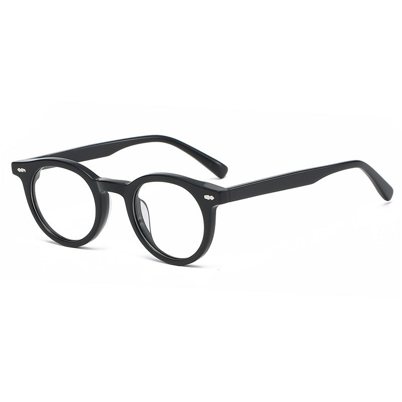 Fashionable sunglasses with round lenses and stylish frame Bowlift