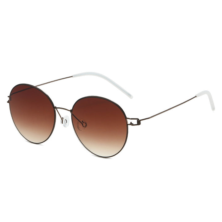 Women round sunglasses with light metal frame and gradient lenses Bowlift