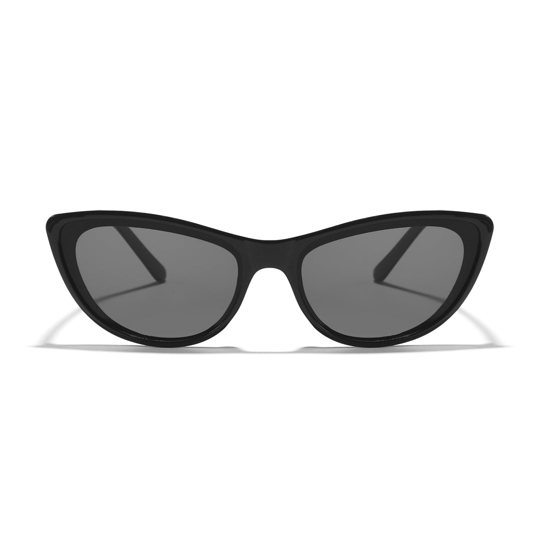 Ladies fashionable sunglasses in striking animal design Bowlift