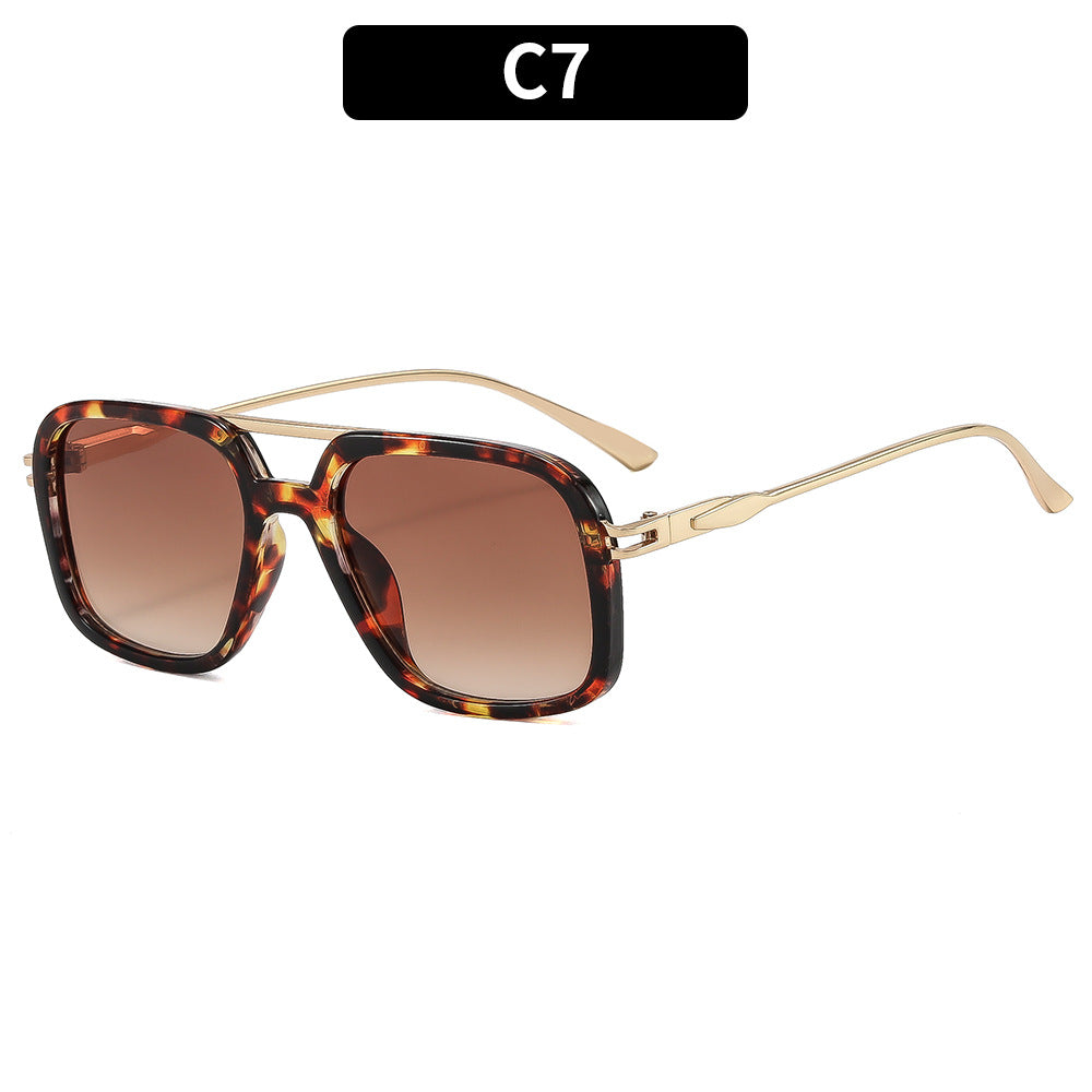 Oversized Retro-Inspired Square Sunglasses
