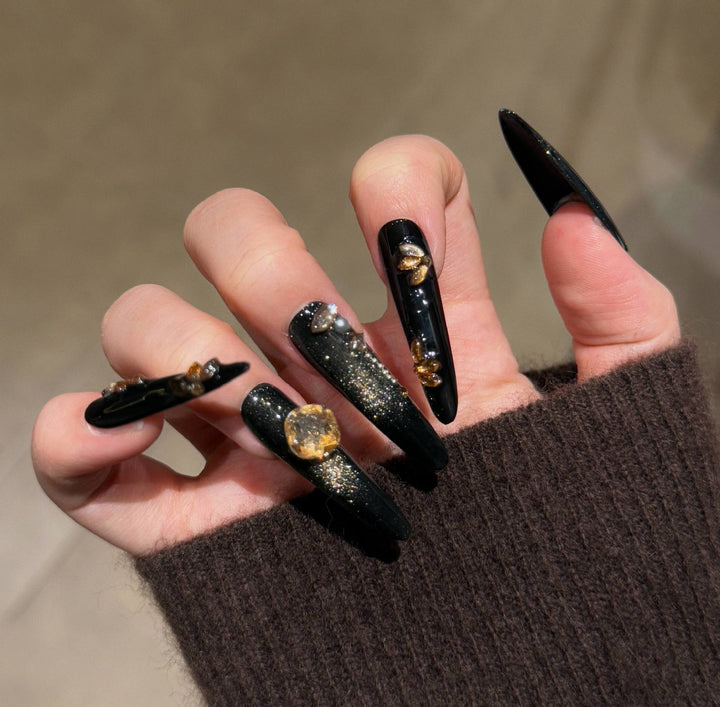 Elegant Floral Design Press-On Nail Extensions Bowlift