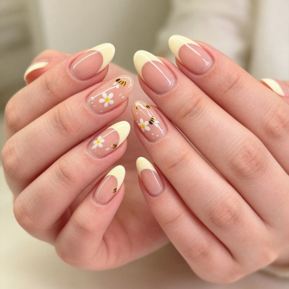 Chic Almond-Shaped Press-On Nail Set Bowlift