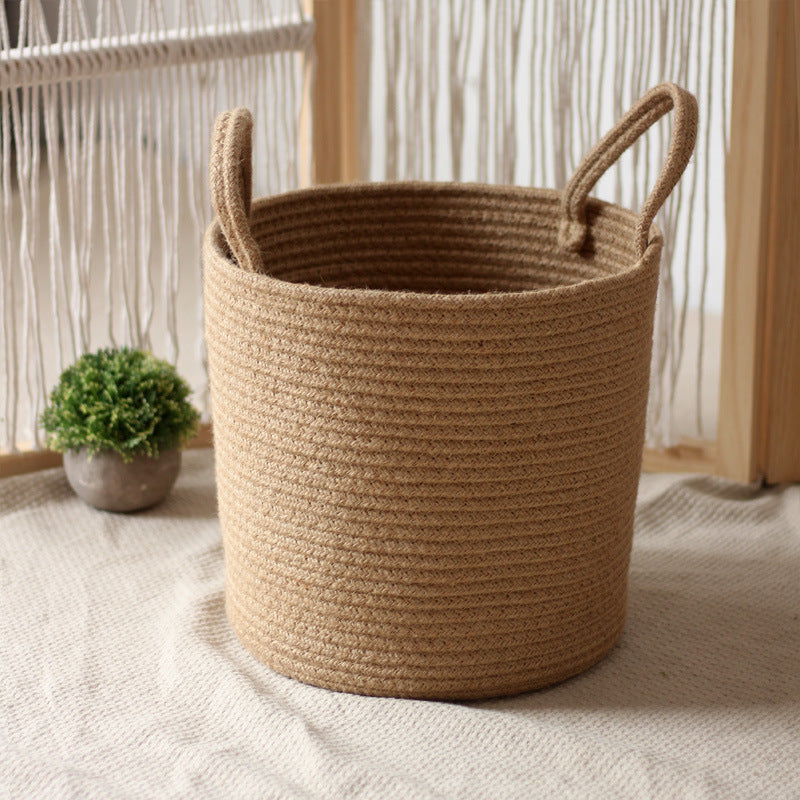 Handcrafted storage basket made of natural material Bowlift