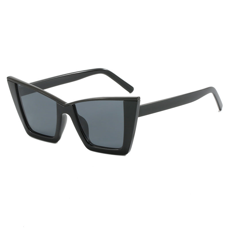Ladies square sunglasses with golden details Bowlift
