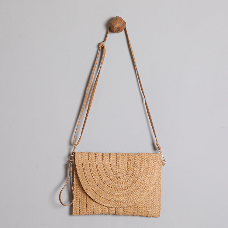 Handbag Made of High-Quality Woven Straw with Elegant Flap Closure Bowlift