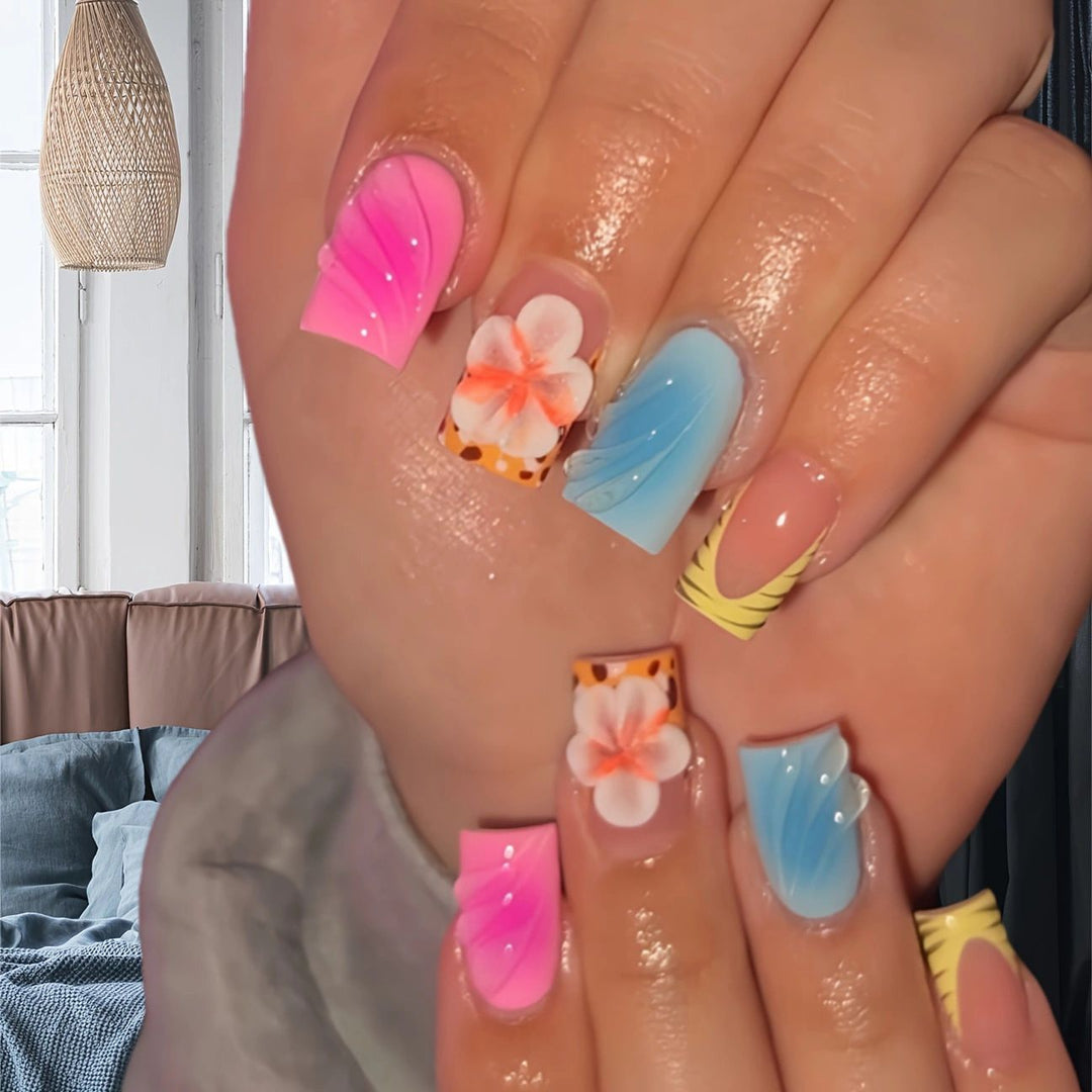 Artistic Floral Press-On Nails Bowlift