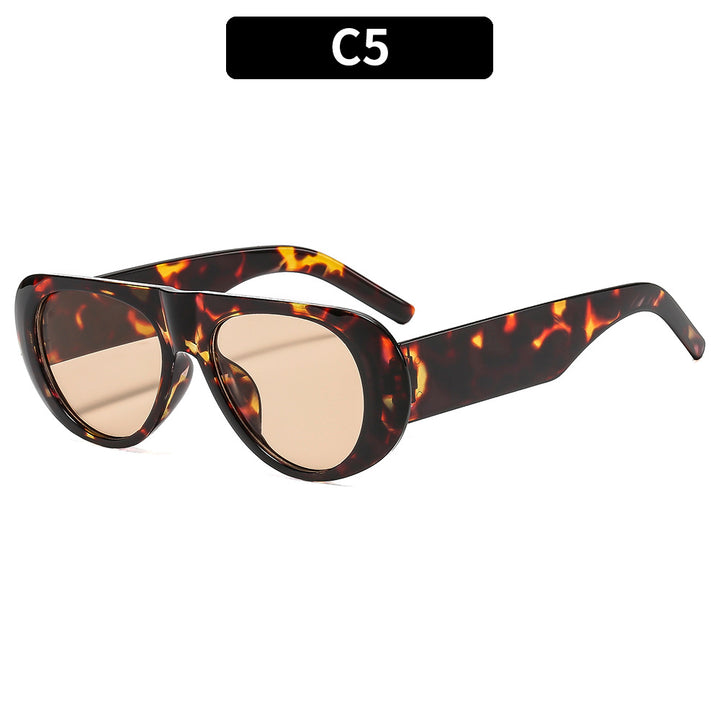 Retro-Inspired Oval Sun Glasses