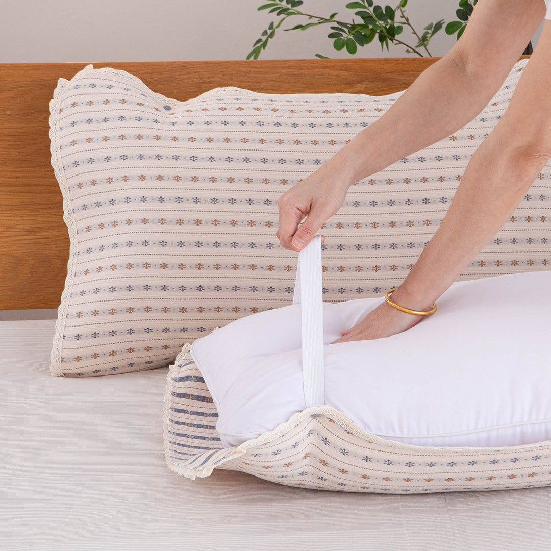 Ladies ergonomic pillow with removable cover Bowlift