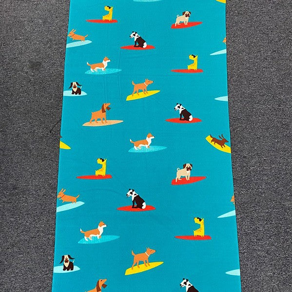 Beach towel with tropical flamingo design Bowlift