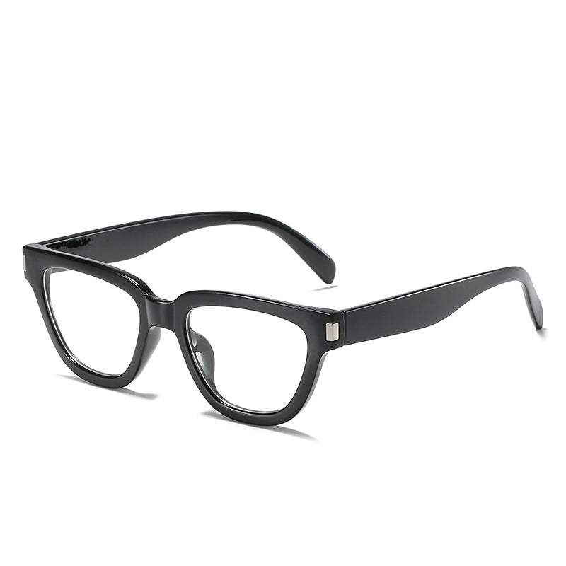 Fashionable Cat-Eye Sunglasses Bowlift