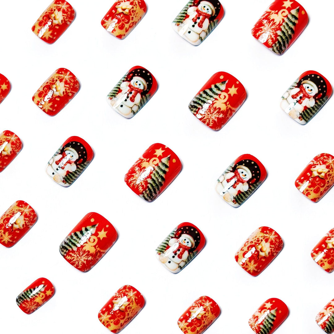 Festive artificial nails with creative snowman design Bowlift