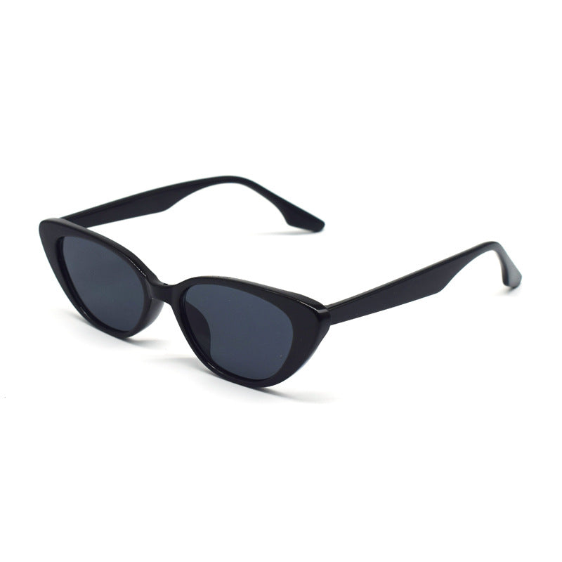 Cat-Eye Sunglasses with UV Protection Bowlift