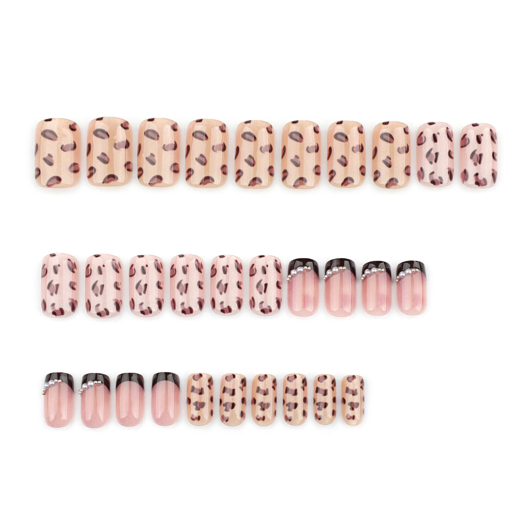Artful Nail Art with Filigree Decorations Bowlift