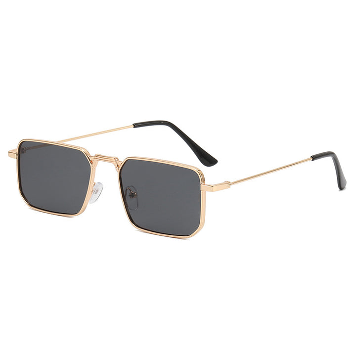 Fashionable Oversized Sunglasses in Retro Style Bowlift