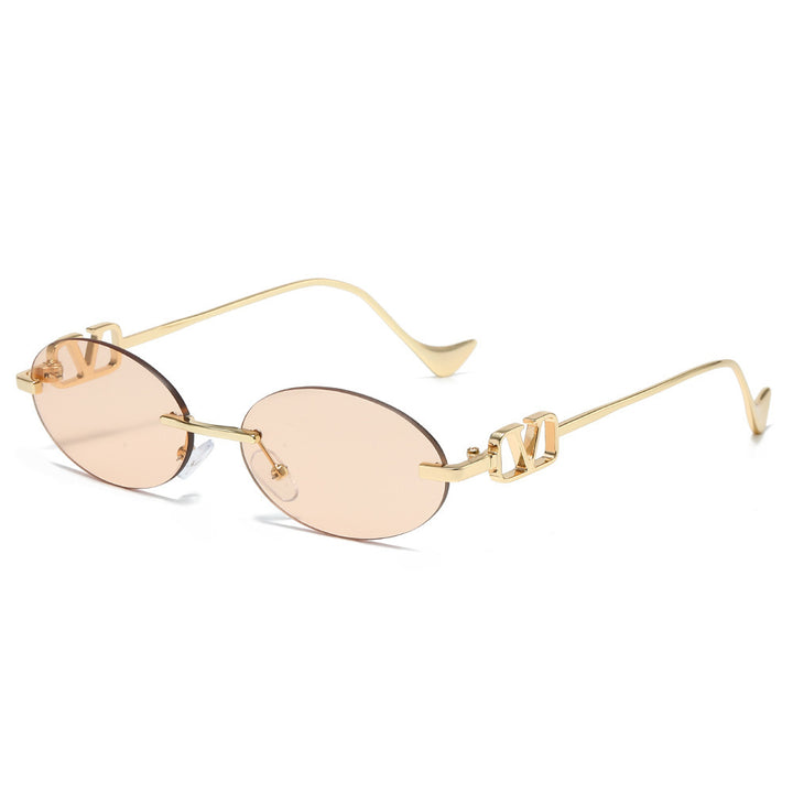 Stylish Oval Frame Sunglasses with Decorative Accents Bowlift