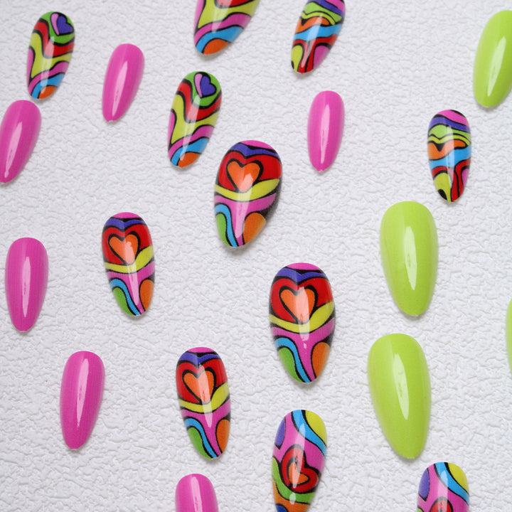 Artistic Heart-Patterned Press-On Nails Bowlift