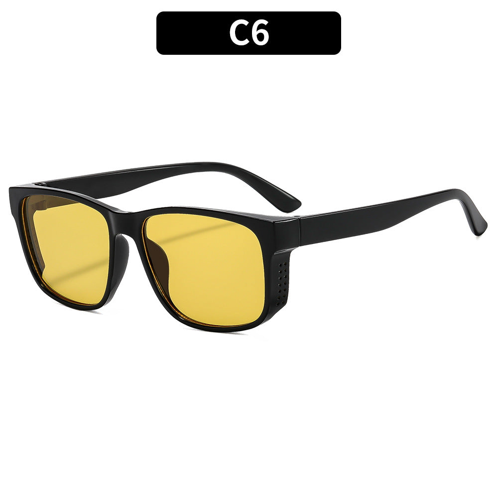 Oversized Retro-Inspired Square Sunglasses