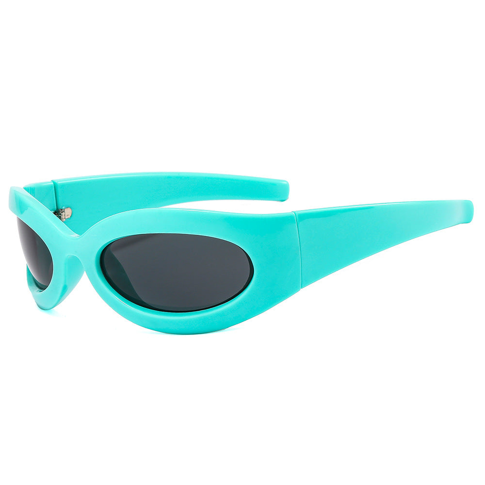 Women’s fashionable sunglasses with oval frame and modern finish Bowlift
