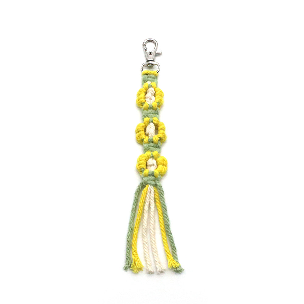Decorative keychain made of macrame
