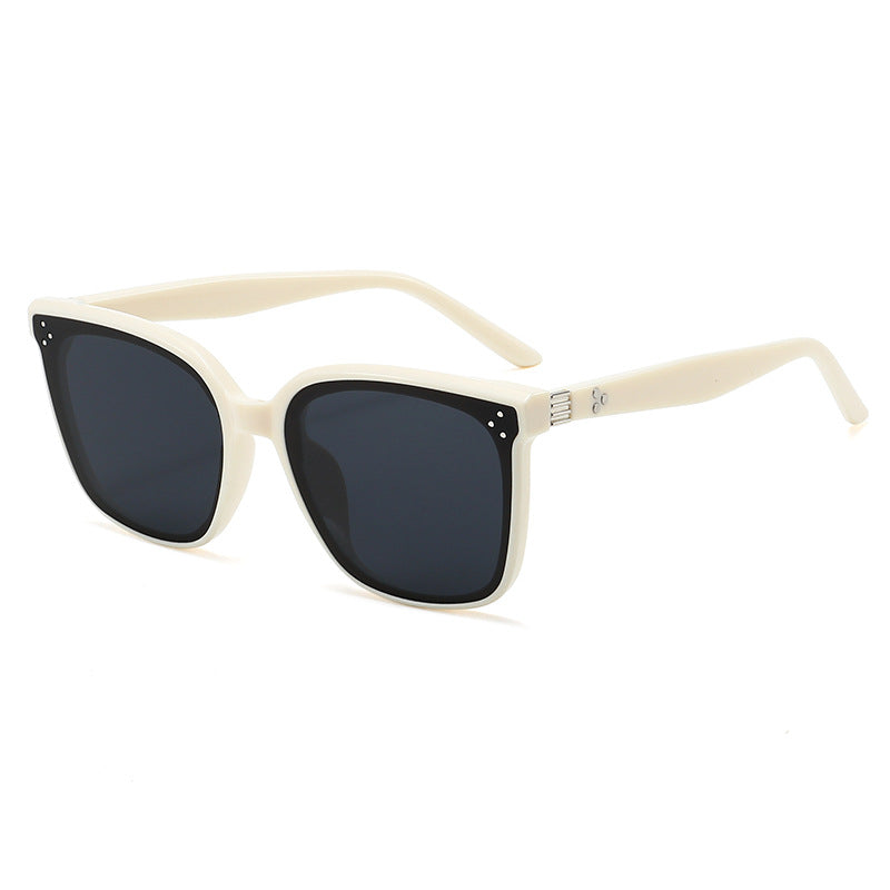Bold Retro Square Frame Sunglasses