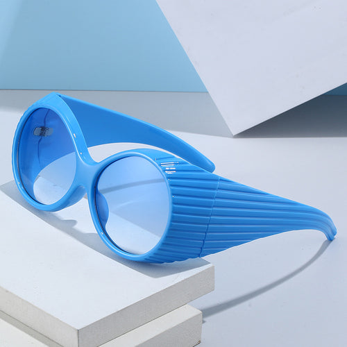 Women's extravagant sunglasses with unique wave design Bowlift
