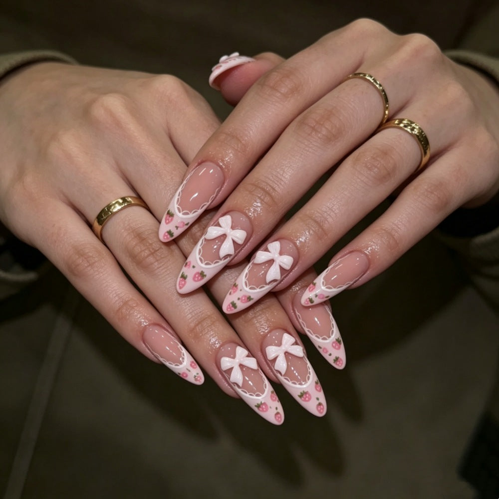 Artificial nails with romantic floral and ribbon motifs Bowlift