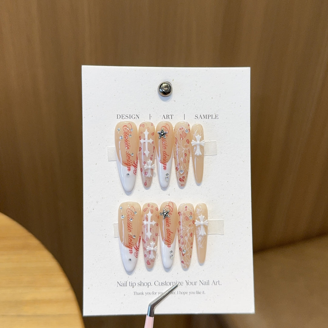 Artificial nails with artistic design and glamour accents Bowlift