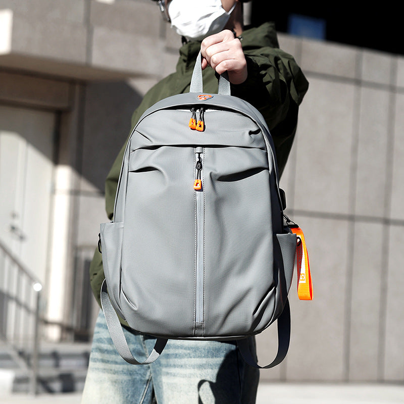 Sporty backpack with intelligent compartment design and robust protection Bowlift