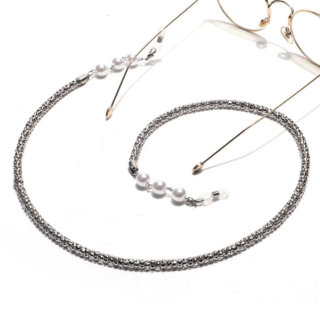Chic Pearl-Accented Eyewear Chain Bowlift
