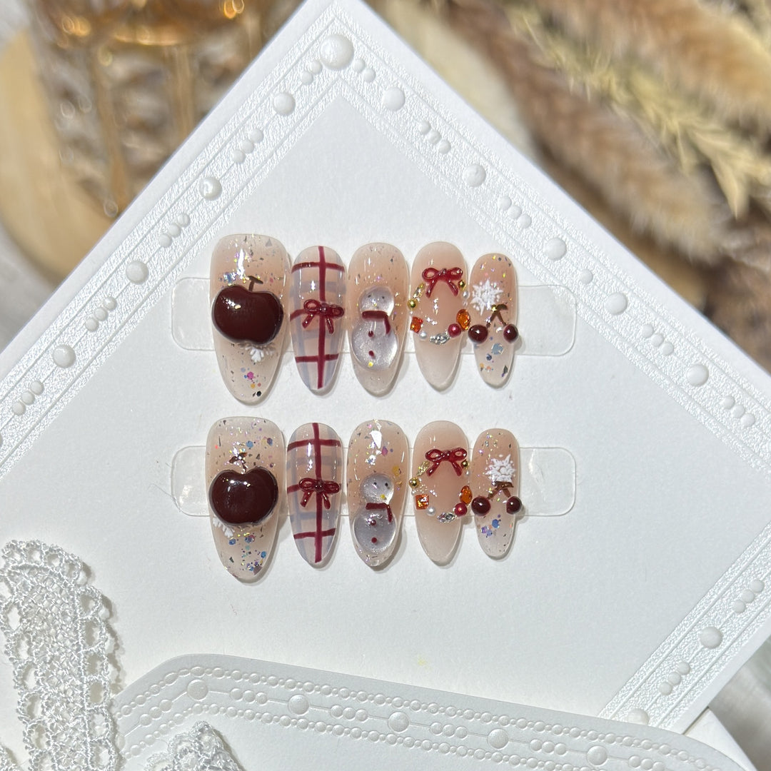 Winter-Themed Press-On Nail Art Set Bowlift