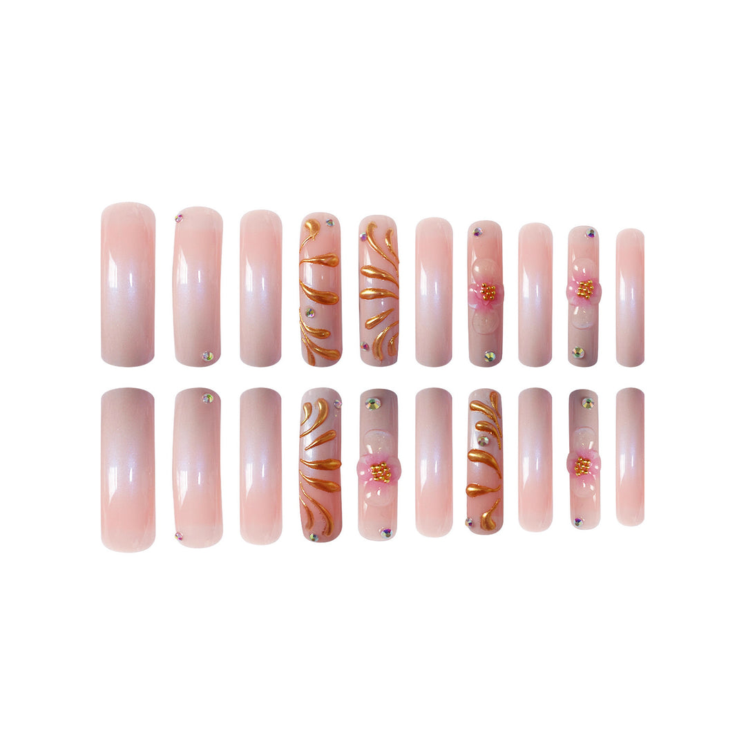 Luxury Gold-Accented Press-On Nail Art Bowlift