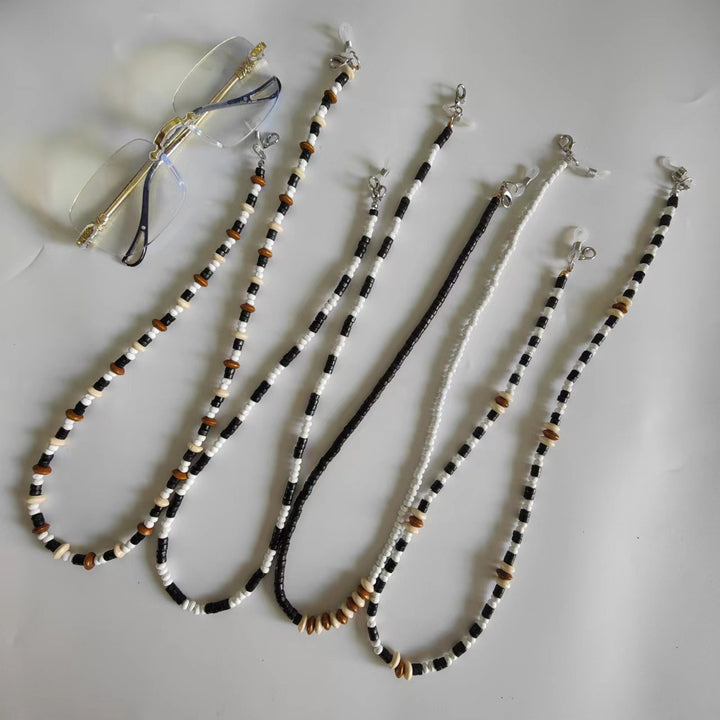 Glasses holder chain made of high-quality pearls Bowlift