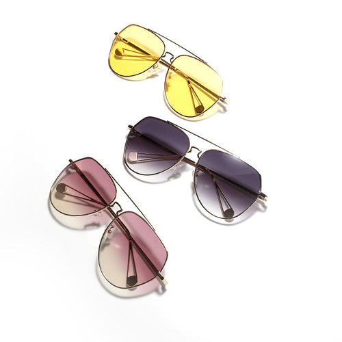 Ladies fashionable sunglasses in stylish, elegant design Bowlift