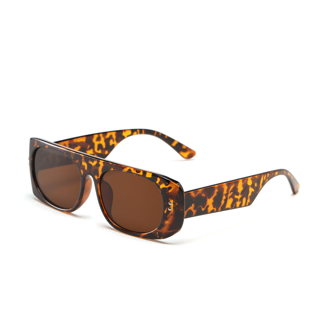 Women's trendy sunglasses in modern futuristic design Bowlift