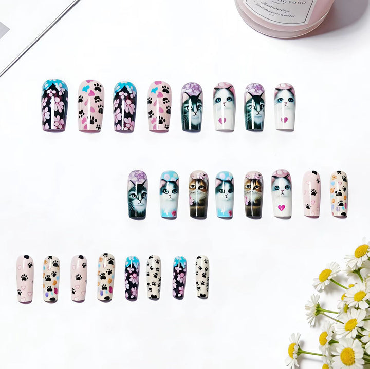 Artistic Cat-Themed Nail Art Bowlift