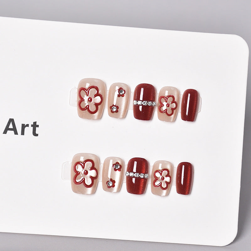 Glamorous Heart-Themed Press-On Nail Set Bowlift