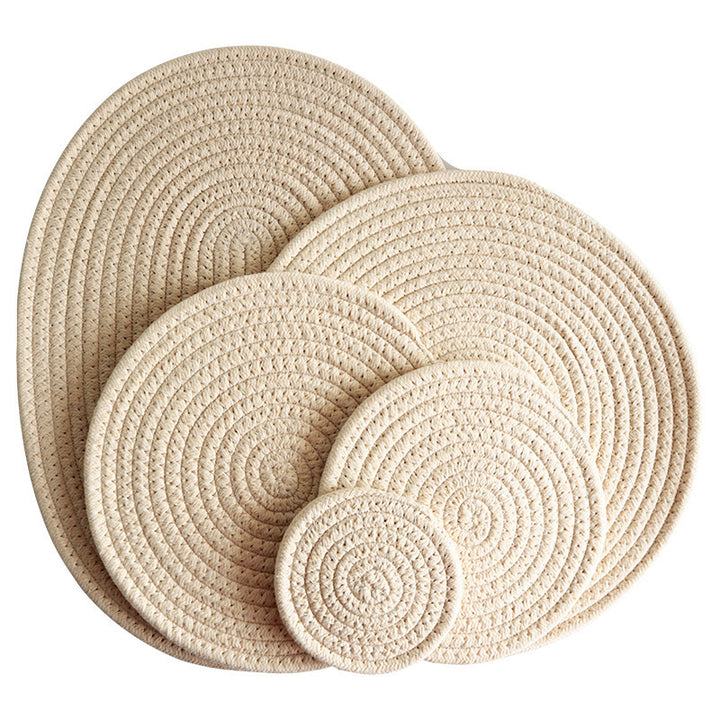 Ladies round placemats made of high-quality natural material Bowlift