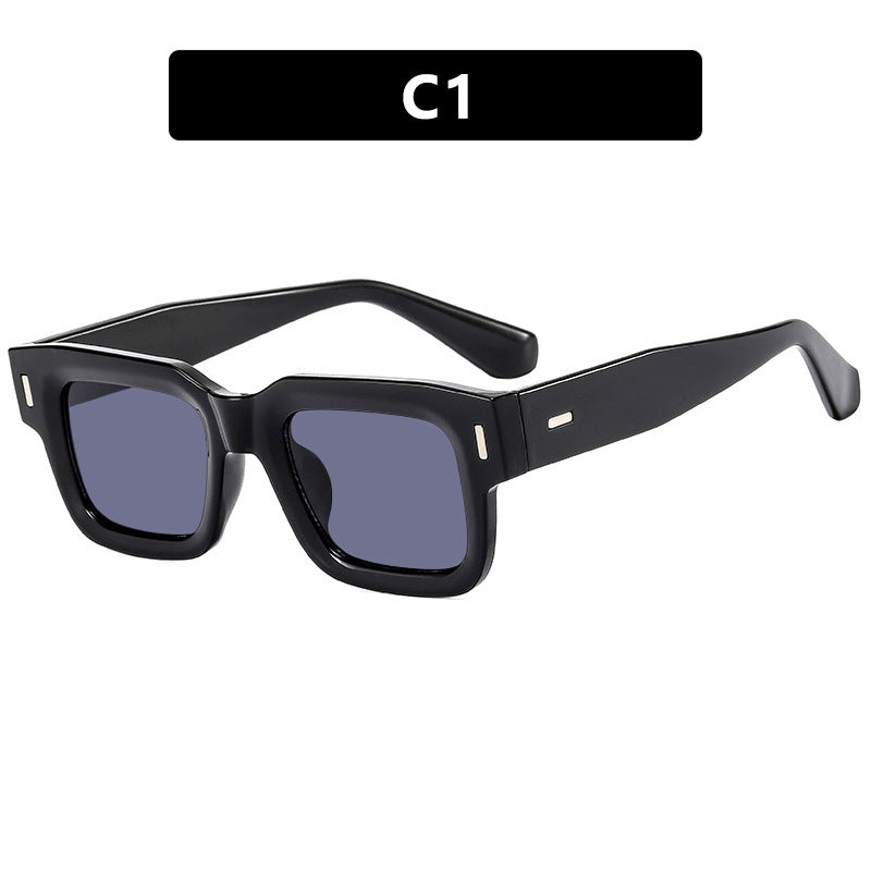Women's fashionable sunglasses in elegant leopard pattern Bowlift
