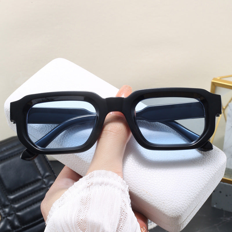 Women's fashionable square sunglasses with clear frame Bowlift