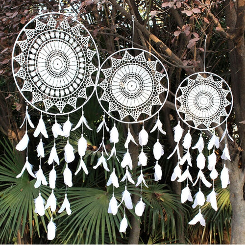 Bohemian-Inspired Handcrafted Dreamcatcher Bowlift